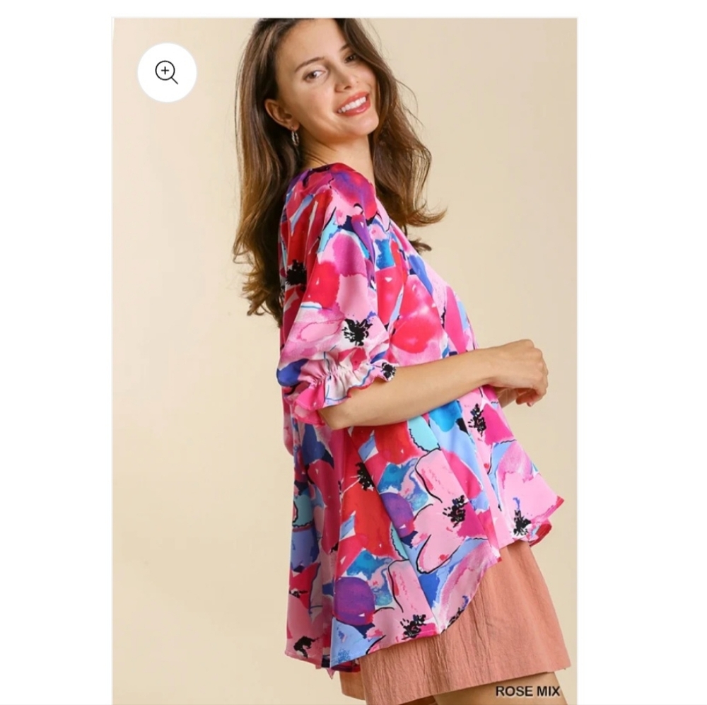 Umgee Floral Print 3/4 Sleeve Swing Top Pink and Blue EUC Medium